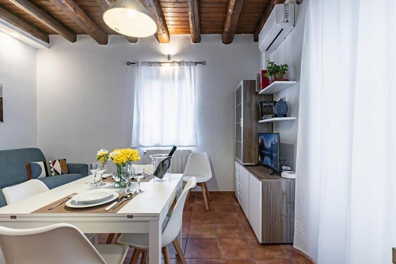 Casa Kyla Apartment ปาแลร์โม ภายนอก รูปภาพ